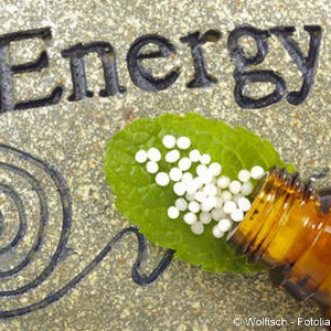 SCHUTZENGEL-Globuli: Energetischer Schutz für Kinder, Tiere & Erwachsene: Handystrahlen, Router, Elektrosmog, negative Energien - in Violettglasflasche von Sonnenherz